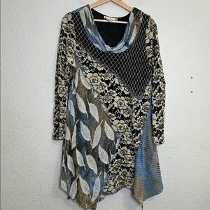 Feratelli Patchwork size L Textured Long Sleeve Tunic Top - multicolor.